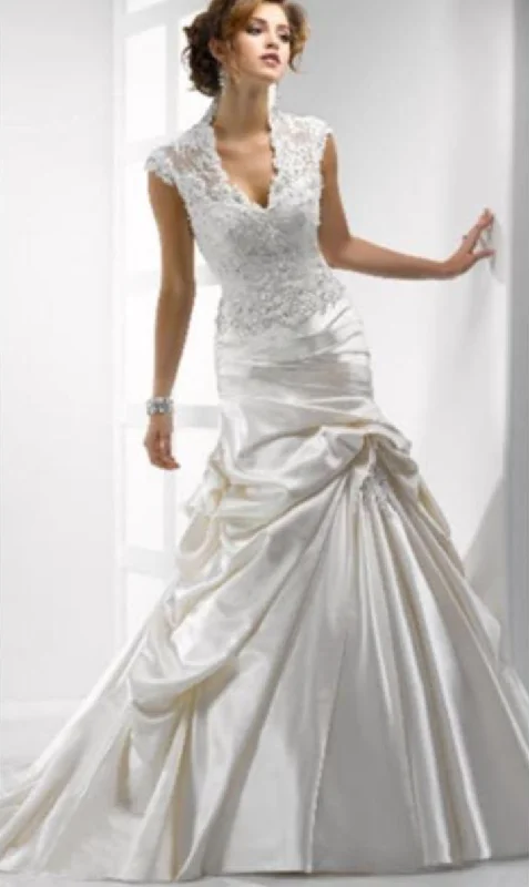 Maggie Sottero Breathable unclassified dresses