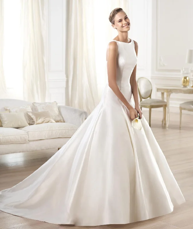 Pronovias Ontario Neutral tone unclassified dresses