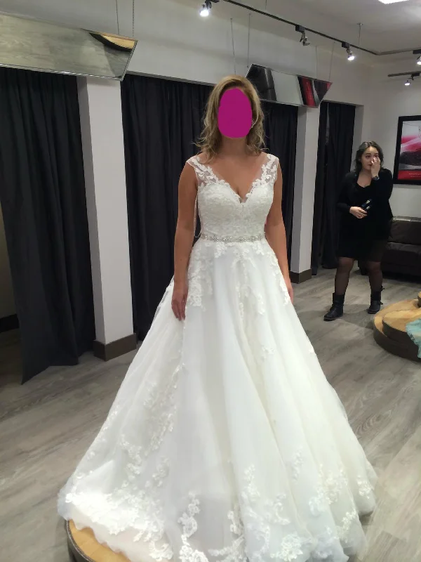 Maggie Sottero Sybil Winter unclassified dresses