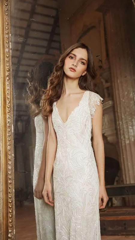 Jenny Yoo Hazel Spring unclassified dresses