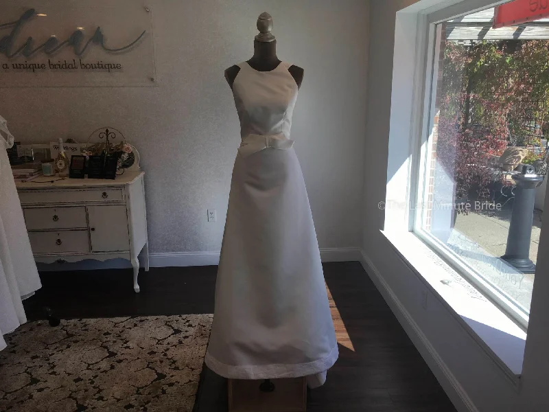 Jesus Peiro 906 Ruffled unclassified dresses