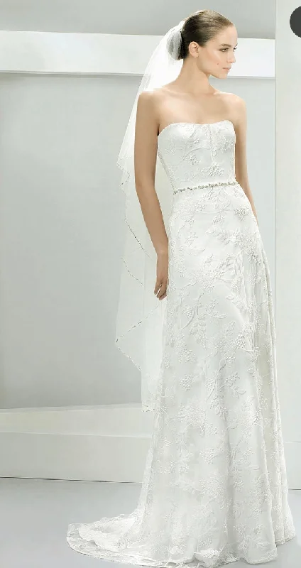 Jesus Peiro High-end unclassified dresses